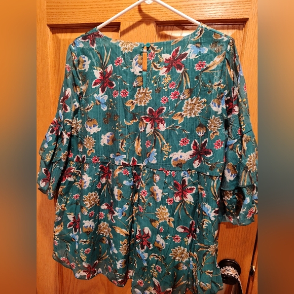 NWT Suzanne Betro Floral Emerald Green Blouse - Picture 4 of 5
